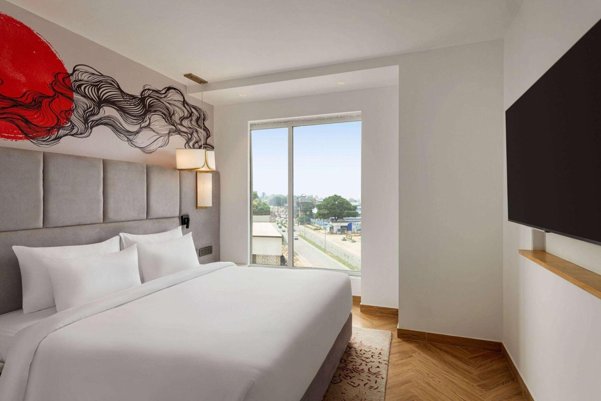 Ramada By Wyndham Gorakhpur Gorakhnath Mandir Road Hotel Exterior photo